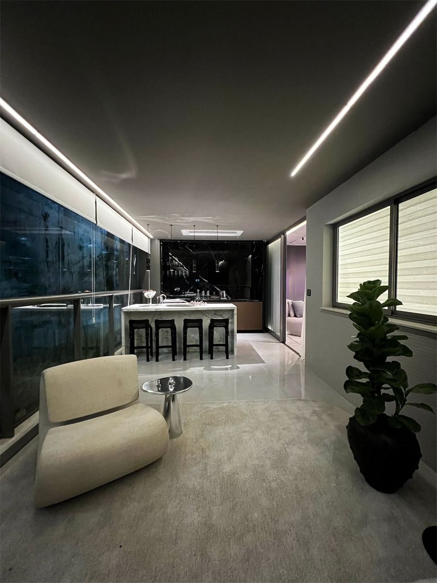 Foto do apartamento decorado de 3 quartos · 145 m² · estar, Coupé Tower